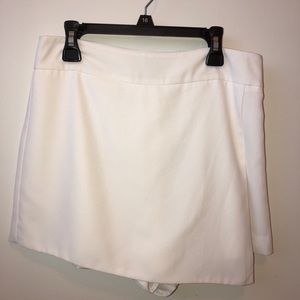 Envelope skort